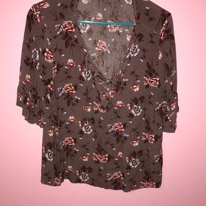 Floral quarter sleeve tie up top